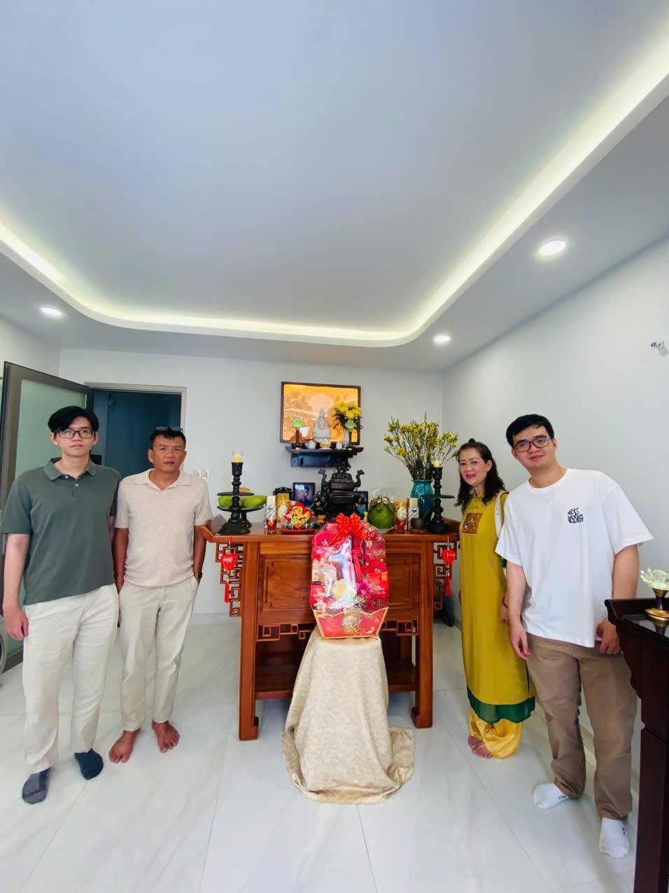 Gia đình Huế trong ngày Tết